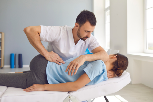 4 Effective Ways to Reduce Back Pain